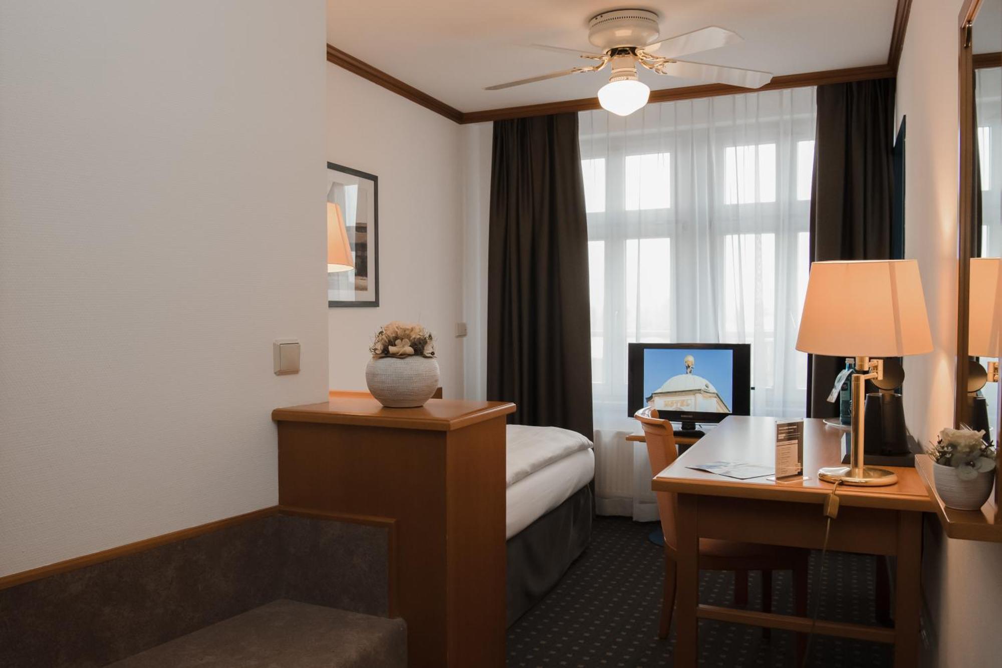 Hotel Alekto Freiberg Kültér fotó